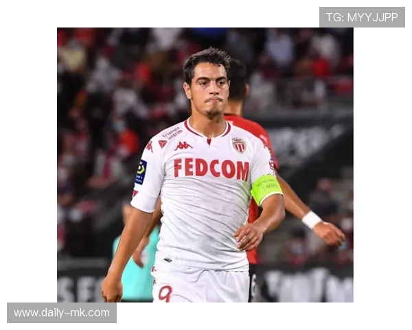 瓦伦西亚锋线火力全开,多点开花助球队强势突围 瓦伦西亚锋线火力全开,多点开花助球队强势突围